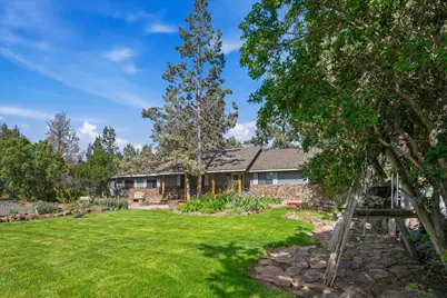 8516 NE 33rd Street, Terrebonne, OR 97760 - Photo 4