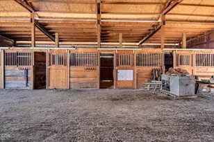 8516 NE 33rd St, Terrebonne, OR 97760 - Photo 44