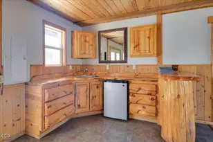 8516 NE 33rd St, Terrebonne, OR 97760 - Photo 18