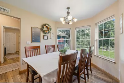 16320 Hillcrest Road, Klamath Falls, OR 97603 - Photo 12