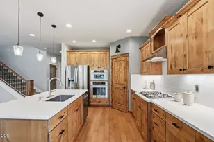20861 Tamar Ln, Bend, OR 97702 - Photo 14
