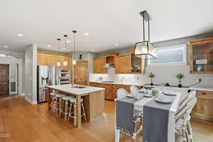 20861 Tamar Ln, Bend, OR 97702 - Photo 12