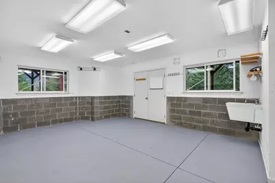 2365 Eastside Road, Jacksonville, OR 97530 - Photo 50