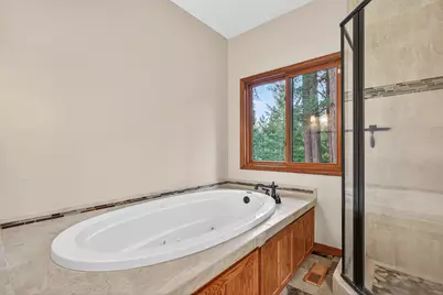 2365 Eastside Road, Jacksonville, OR 97530 - Photo 30