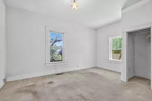 324 Liberty St, Ashland, OR 97520 - Photo 16