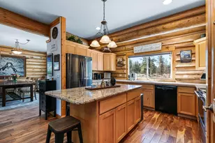 16443 Dea Dr, Bend, OR 97703 - Photo 36