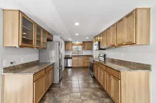 1305 Butte Falls Hwy, Eagle Point, OR 97524 - Photo 14