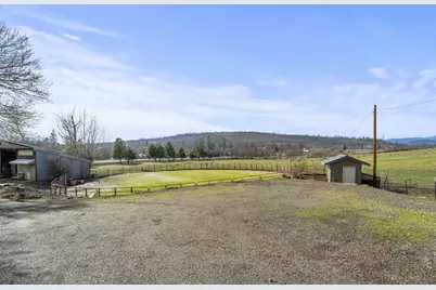 1305 Butte Falls Highway, Eagle Point, OR 97524 - Photo 28