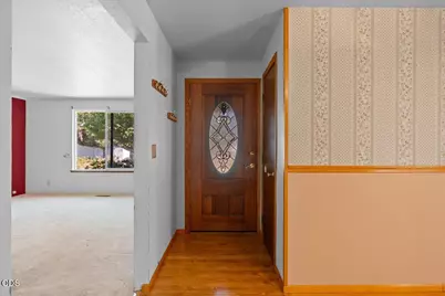 141 Southridge Way, Grants Pass, OR 97527 - Photo 8