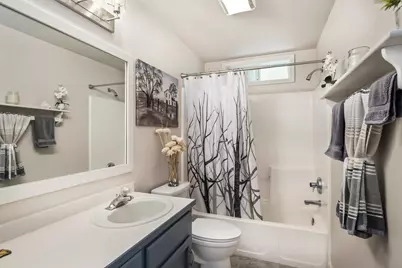 2020 NE Hall Circle, Bend, OR 97701 - Photo 18