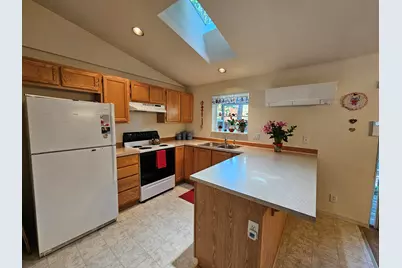 369 E St Helens Avenue, Sisters, OR 97759 - Photo 6