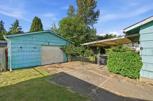8703 NE Sacramento St, Portland, OR 97220 - Photo 28