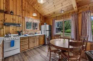 13375 SW Forest Service Rd, Camp Sherman, OR 97730 - Photo 12