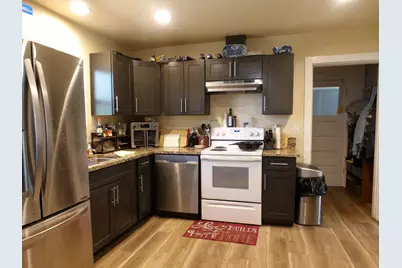 411 SE Evergreen Avenue, Redmond, OR 97756 - Photo 12