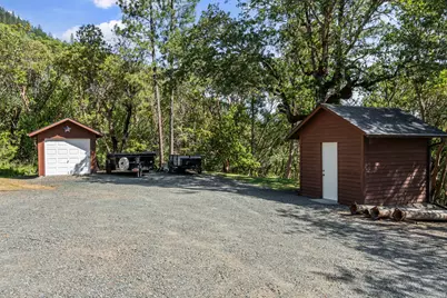 622 Schieffelin Gulch Road, Gold Hill, OR 97525 - Photo 34