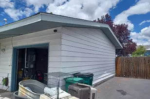 4439 Memorie Ln, Klamath Falls, OR 97603 - Photo 14