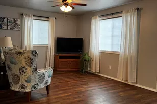 1402 Dayton St, Klamath Falls, OR 97603 - Photo 6