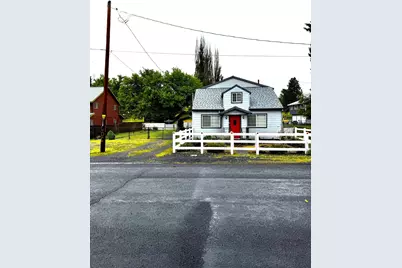 1402 Dayton Street, Klamath Falls, OR 97603 - Photo 1