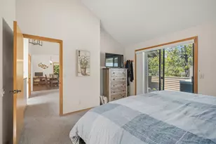 17916 Sandtrap Ln, Sunriver, OR 97707 - Photo 24