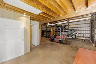 15640 Woodgreen Ct, La Pine, OR 97739 - Photo 36