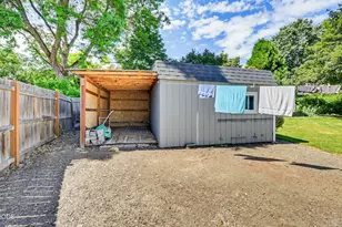449 Teakwood Dr, Eagle Point, OR 97524 - Photo 18