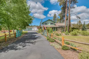 53939 Pine Grove Rd, La Pine, OR 97739 - Photo 2