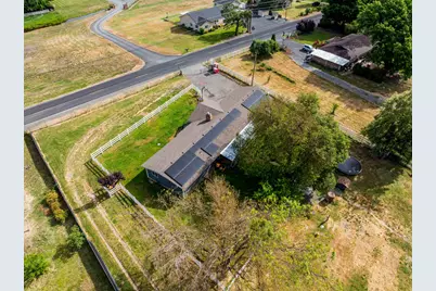 4675 Leonard Road, Grants Pass, OR 97527 - Photo 26
