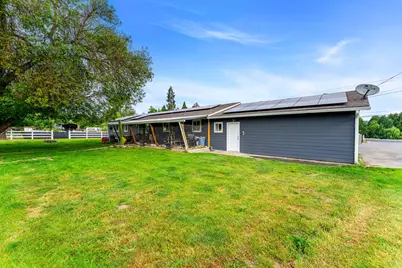 4675 Leonard Road, Grants Pass, OR 97527 - Photo 20