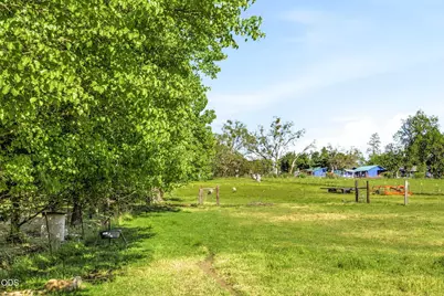 1299 Or-234, Eagle Point, OR 97524 - Photo 44