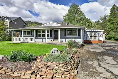 2076 Magnolia Avenue, Medford, OR 97501 - Photo 38