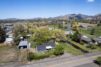 847 C Avenue, Terrebonne, OR 97760 - Photo 2