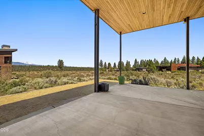 19015 Park Commons Drive, Bend, OR 97703 - Photo 40