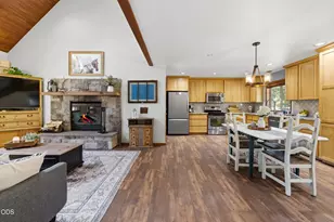 16738 Pine Tree Ln, Sisters, OR 97759 - Photo 8