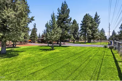 16738 Pine Tree Lane, Sisters, OR 97759 - Photo 30