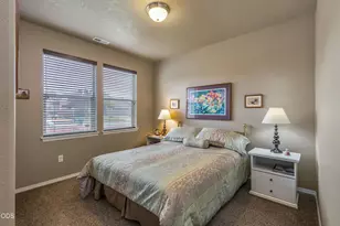2727 NE 6th Dr, Redmond, OR 97756 - Photo 12