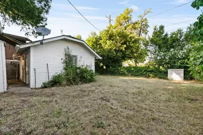 429 S Grape Street, Medford, OR 97501 - Photo 24