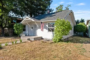429 S Grape St, Medford, OR 97501 - Photo 4