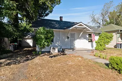429 S Grape Street, Medford, OR 97501 - Photo 2