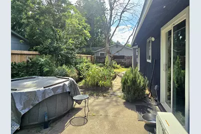 1133 SW Ballinger Drive, Grants Pass, OR 97526 - Photo 28