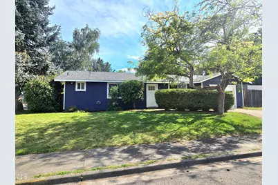 1133 SW Ballinger Drive, Grants Pass, OR 97526 - Photo 2