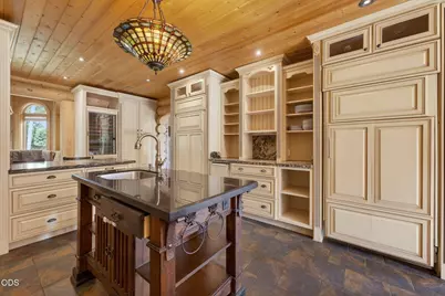 16839 Pony Express Way, Bend, OR 97707 - Photo 12