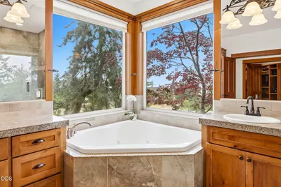9220 Yank Gulch Road, Talent, OR 97540 - Photo 42