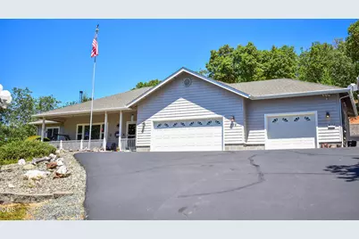 799 Three Pines Road, Grants Pass, OR 97526 - Photo 1