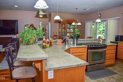 799 Three Pines Road, Grants Pass, OR 97526 - Photo 22