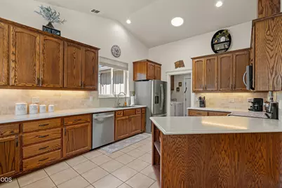 523 E Forks Circle, Cave Junction, OR 97523 - Photo 16
