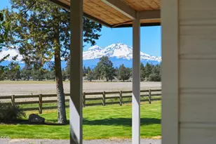 17186 Hwy 126, Sisters, OR 97759 - Photo 46