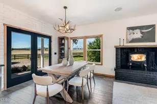 17186 Hwy 126, Sisters, OR 97759 - Photo 6