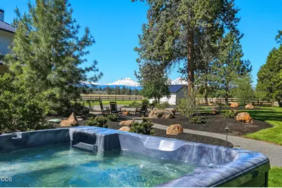 17186 Highway 126, Sisters, OR 97759 - Photo 38