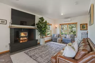 17186 Hwy 126, Sisters, OR 97759 - Photo 6