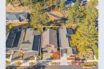 1094 E Horse Back Trail, Sisters, OR 97759 - Photo 42